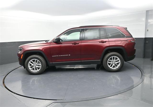 new 2025 Jeep Grand Cherokee car, priced at $31,750