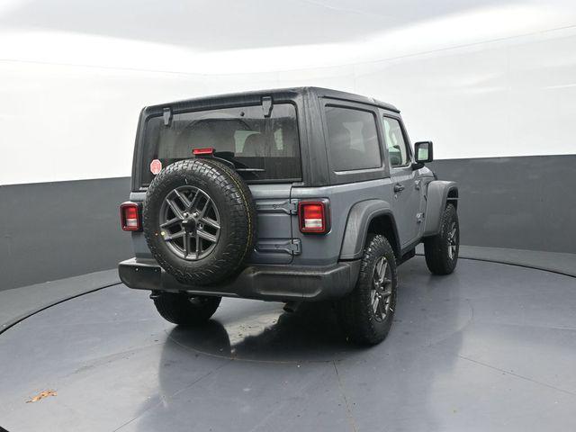 new 2026 Jeep Wrangler car, priced at $39,422