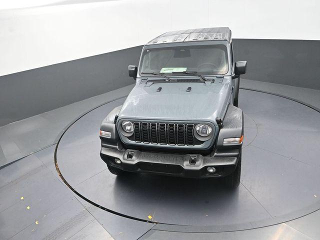 new 2026 Jeep Wrangler car, priced at $39,422