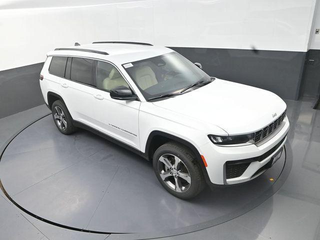 new 2026 Jeep Grand Cherokee L car, priced at $44,948