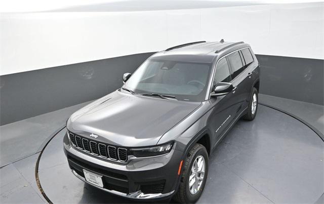 new 2025 Jeep Grand Cherokee L car, priced at $34,000