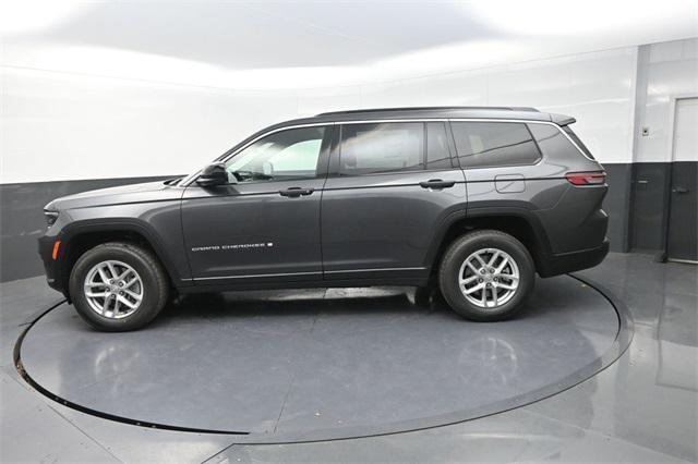 new 2025 Jeep Grand Cherokee L car, priced at $34,000