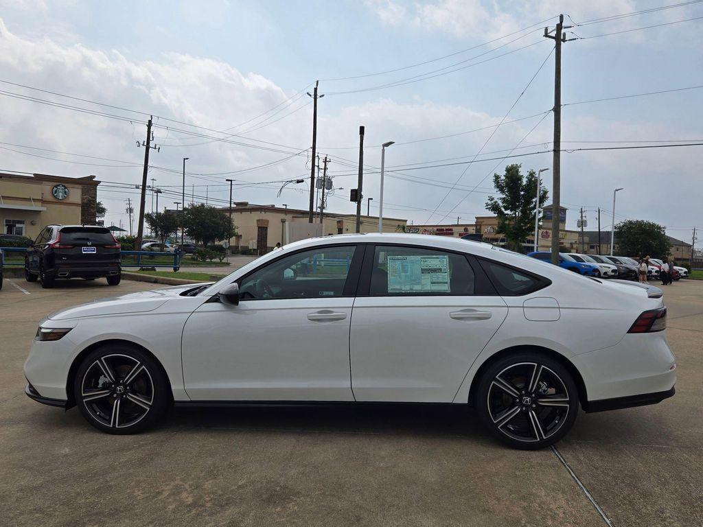 new 2026 Honda Accord Hybrid car, priced at $33,670