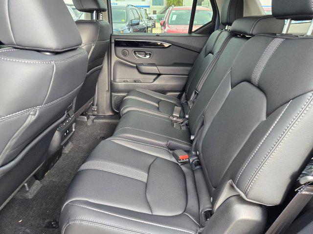 new 2026 Honda Pilot car, priced at $44,706