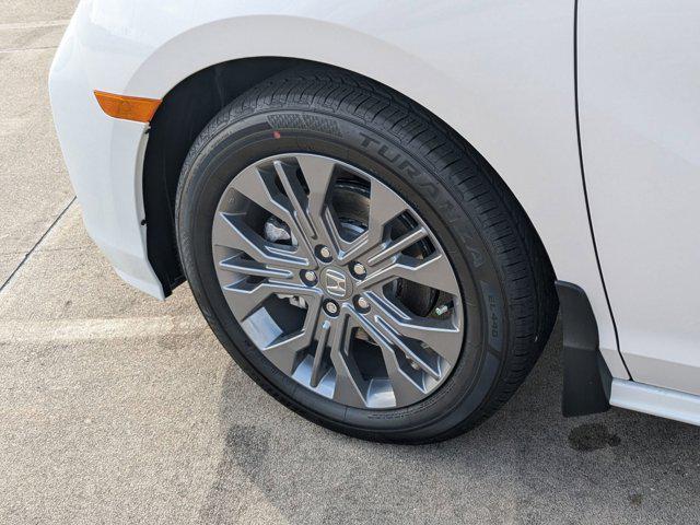 new 2026 Honda Odyssey car, priced at $45,911