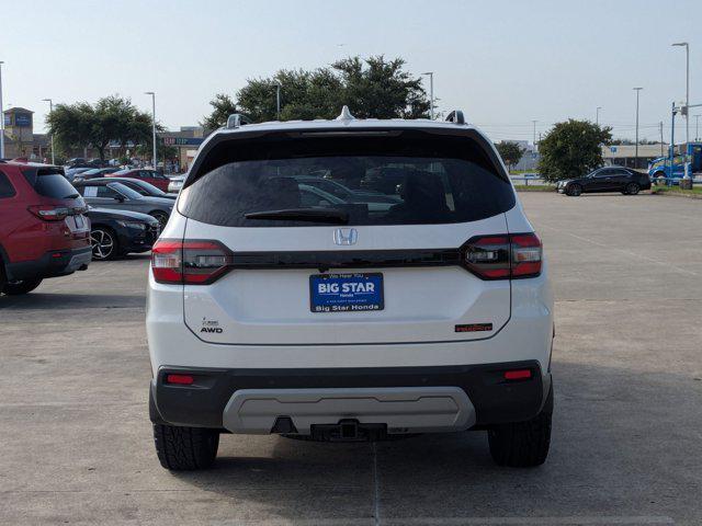 new 2025 Honda Pilot car, priced at $48,990