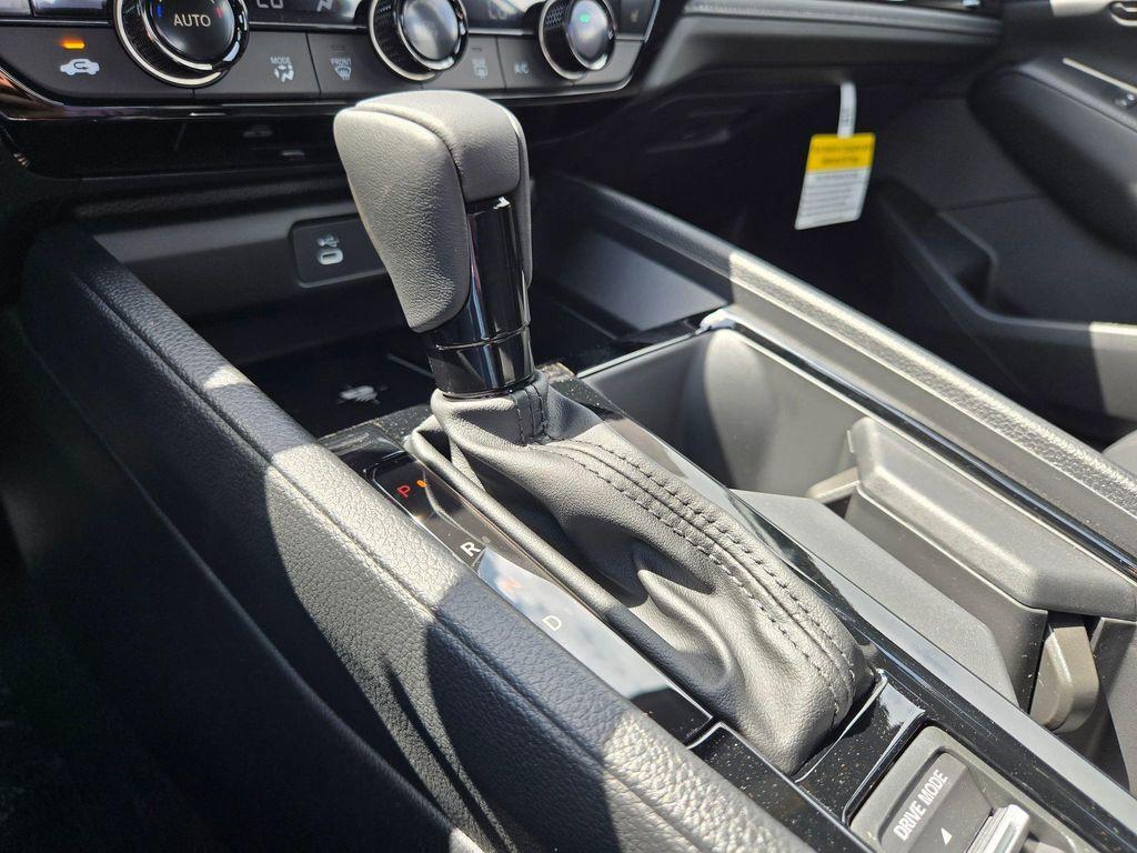 new 2026 Honda Accord Hybrid car, priced at $35,370