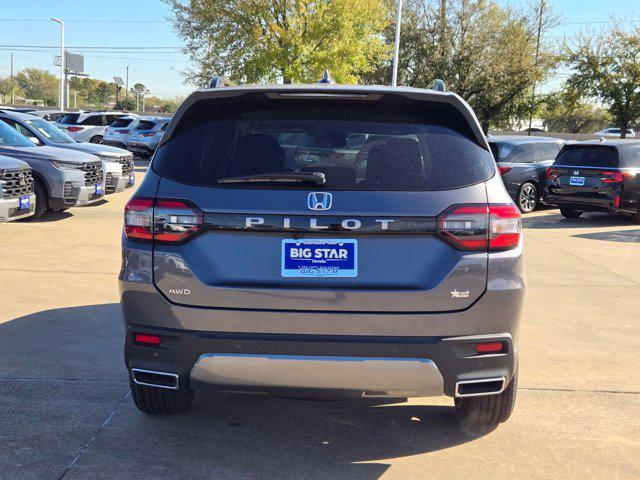 new 2026 Honda Pilot car, priced at $46,451