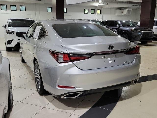 used 2021 Lexus ES 350 car, priced at $32,497