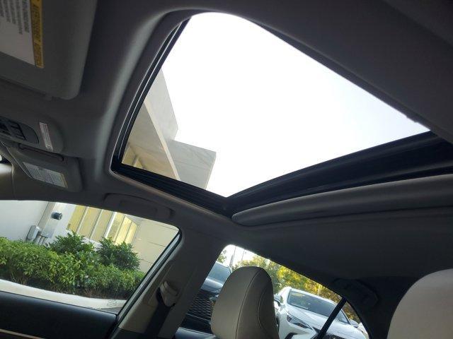 used 2023 Toyota Camry Hybrid car, priced at $27,324