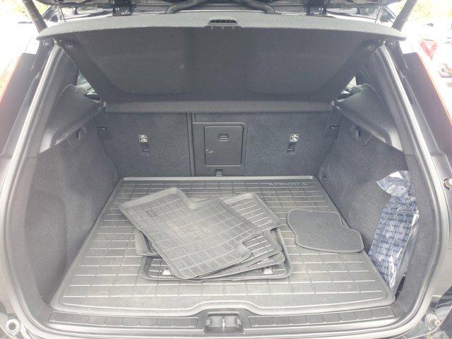 used 2021 Volvo XC40 car, priced at $21,852