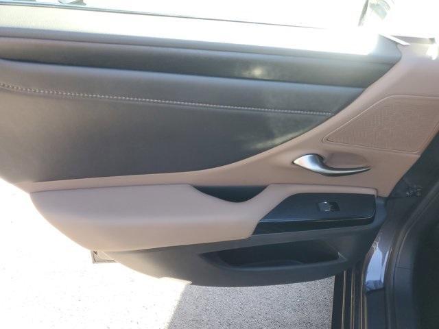 used 2023 Lexus ES 350 car, priced at $38,468