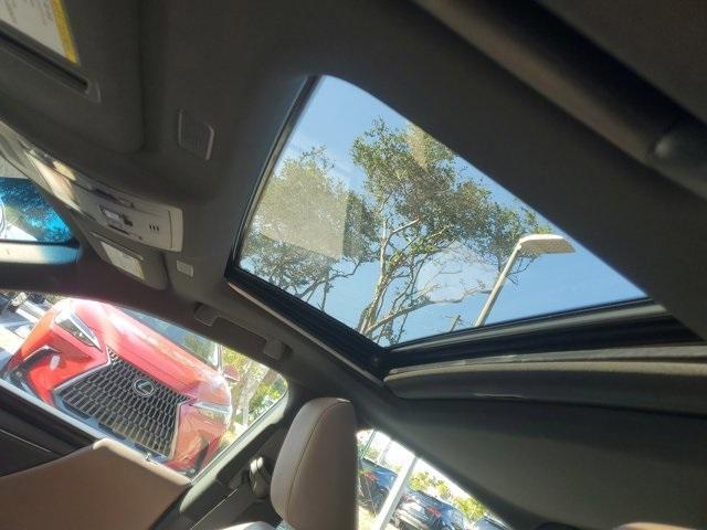 used 2023 Lexus ES 350 car, priced at $38,468