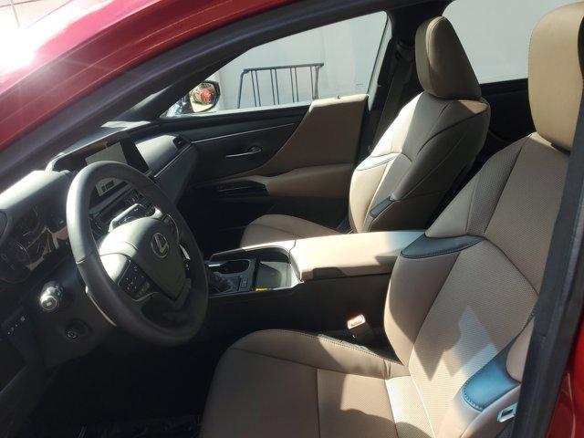 used 2025 Lexus ES 350 car, priced at $41,510