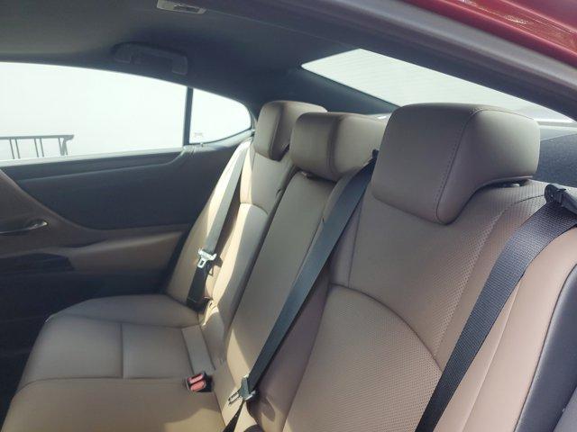 used 2025 Lexus ES 350 car, priced at $41,510