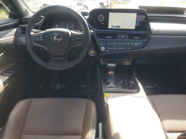 used 2025 Lexus ES 350 car, priced at $41,510