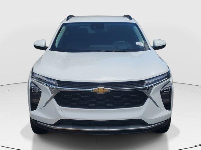 used 2025 Chevrolet Trax car, priced at $21,457