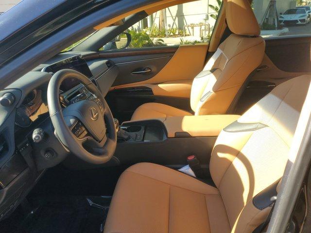 used 2024 Lexus ES 350 car, priced at $38,987