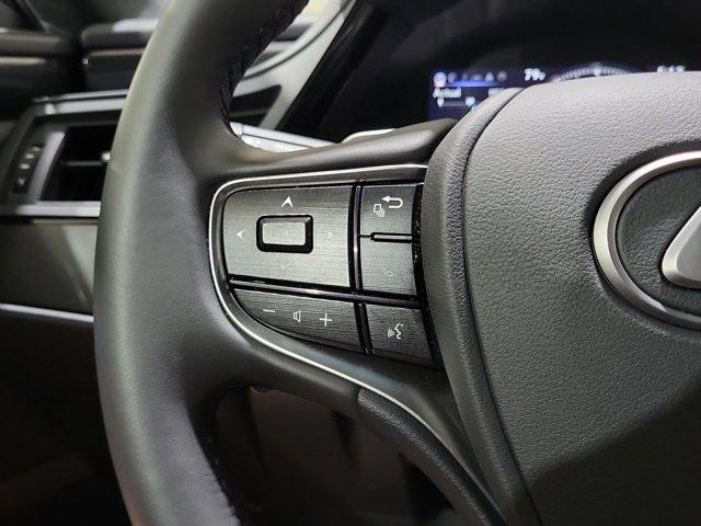 used 2023 Lexus ES 350 car, priced at $36,592