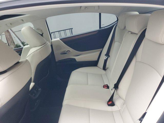 used 2024 Lexus ES 350 car, priced at $39,499