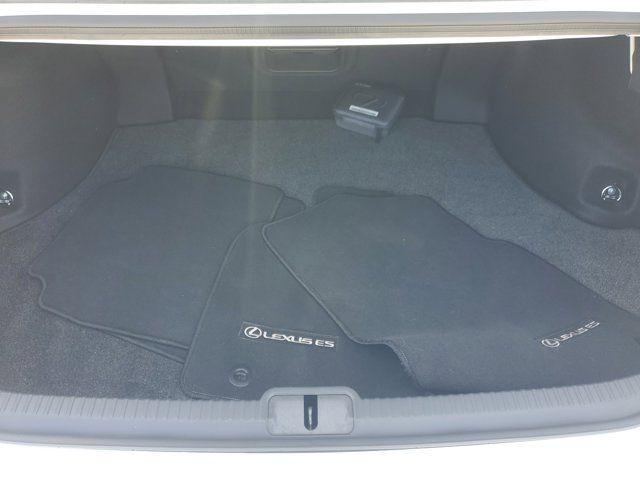used 2025 Lexus ES 350 car, priced at $45,412