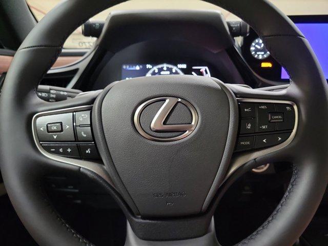 new 2025 Lexus ES 350 car, priced at $47,797