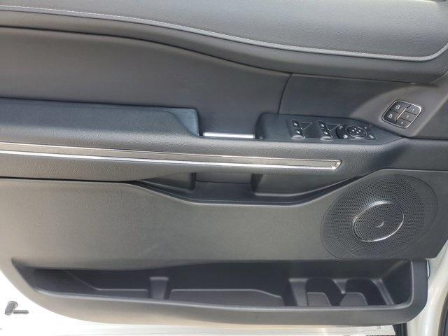 used 2023 Ford Expedition car, priced at $43,991