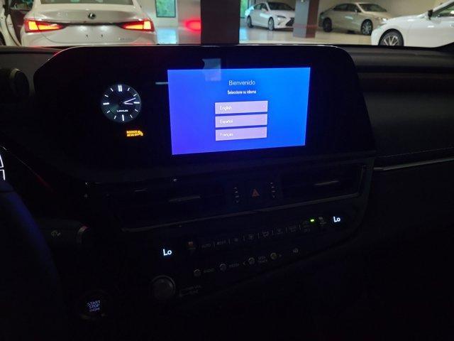 new 2025 Lexus ES 350 car, priced at $46,903