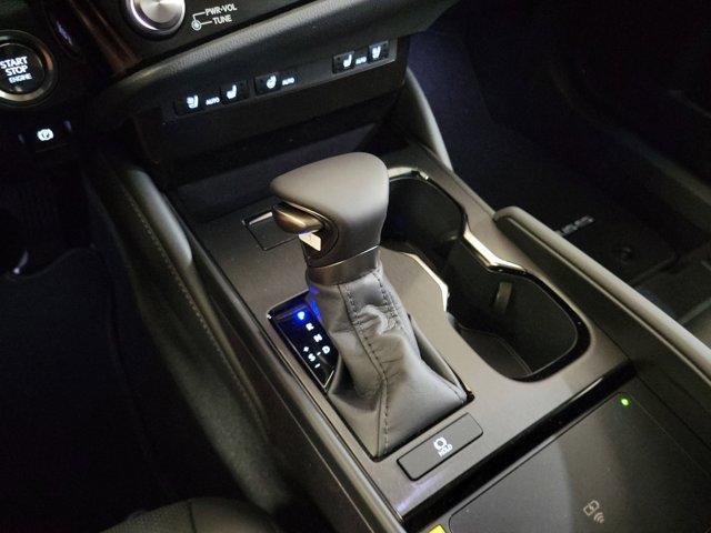 new 2025 Lexus ES 350 car, priced at $46,903
