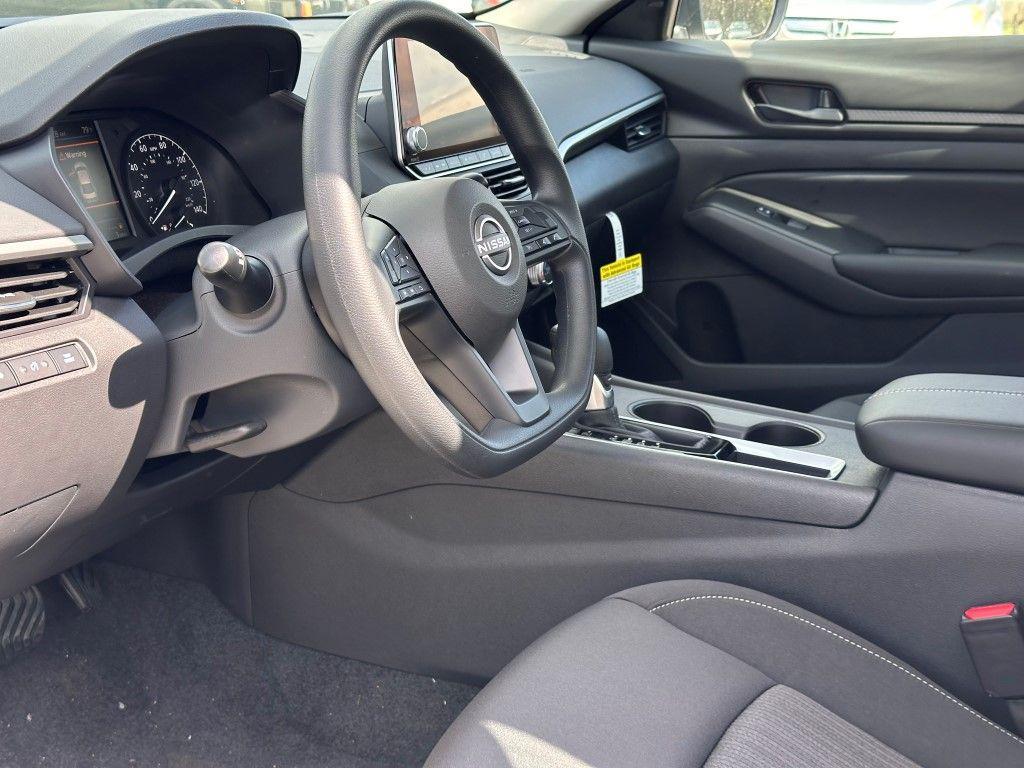 new 2025 Nissan Altima car, priced at $24,998