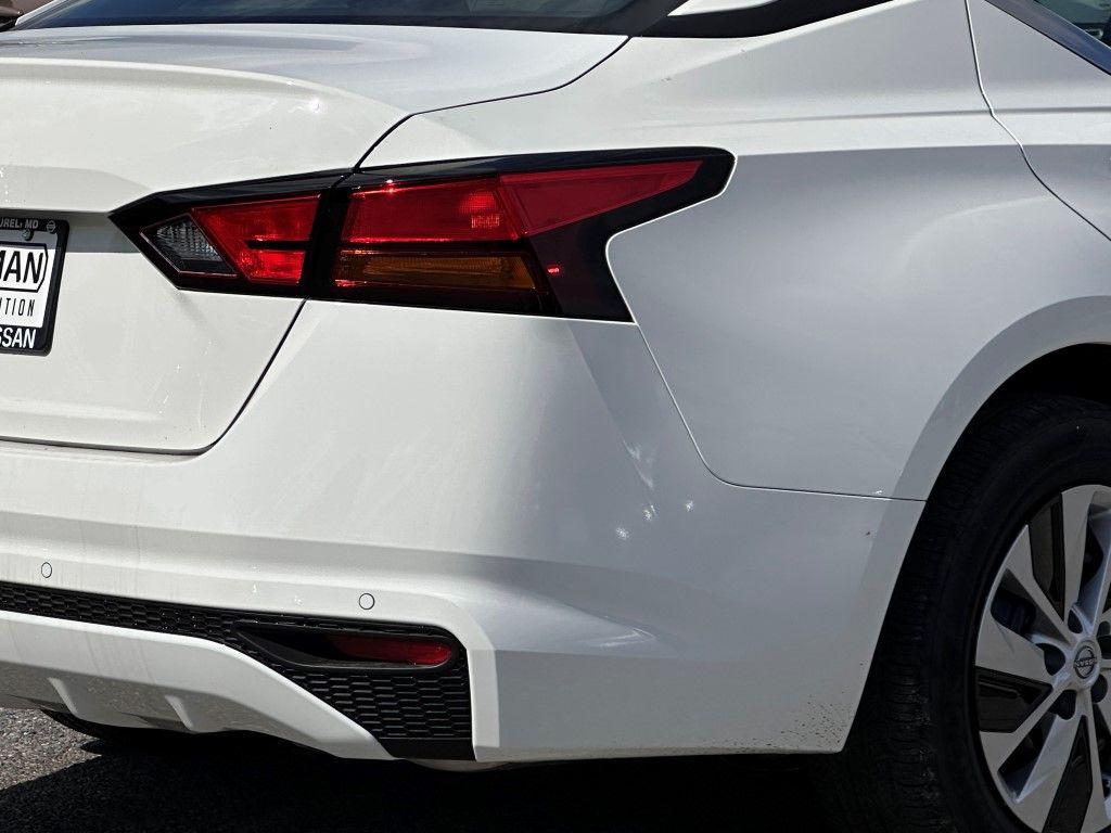 new 2025 Nissan Altima car, priced at $24,998