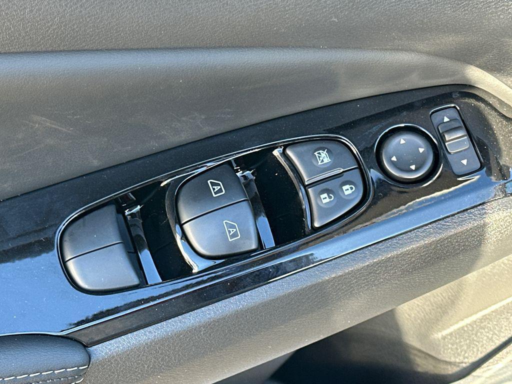 new 2025 Nissan Altima car, priced at $32,485