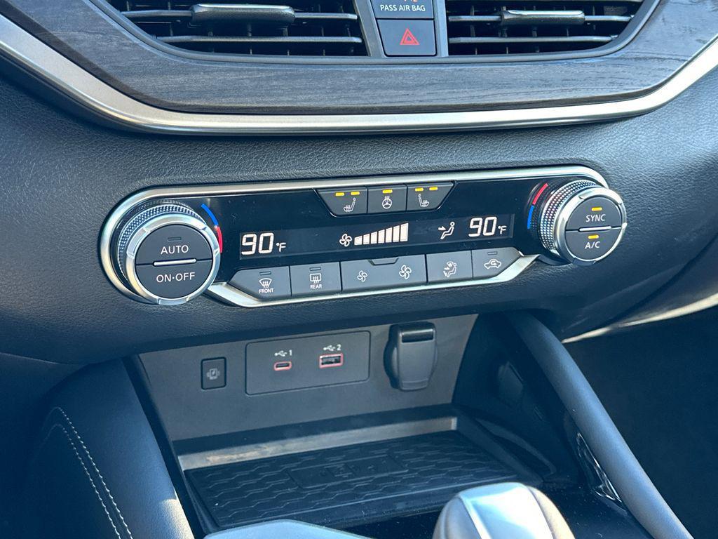 new 2025 Nissan Altima car, priced at $32,485