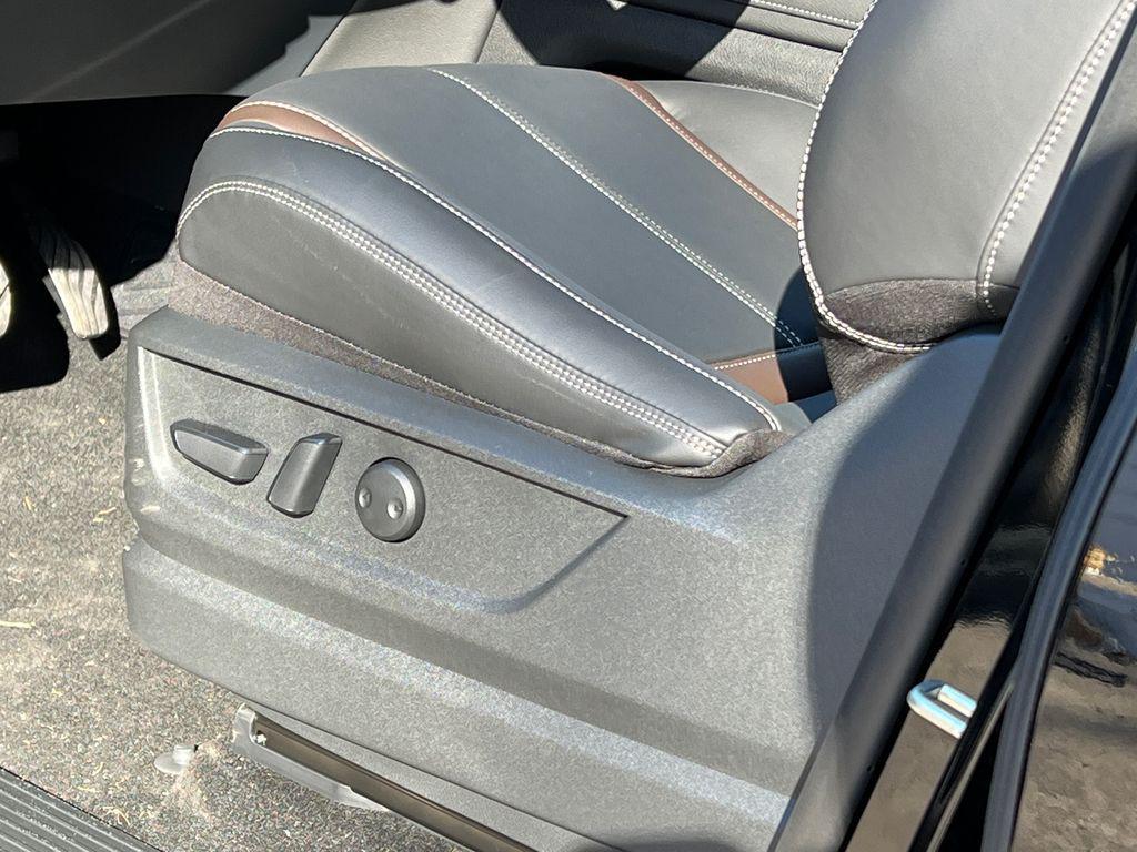 new 2026 Nissan Armada car, priced at $68,279