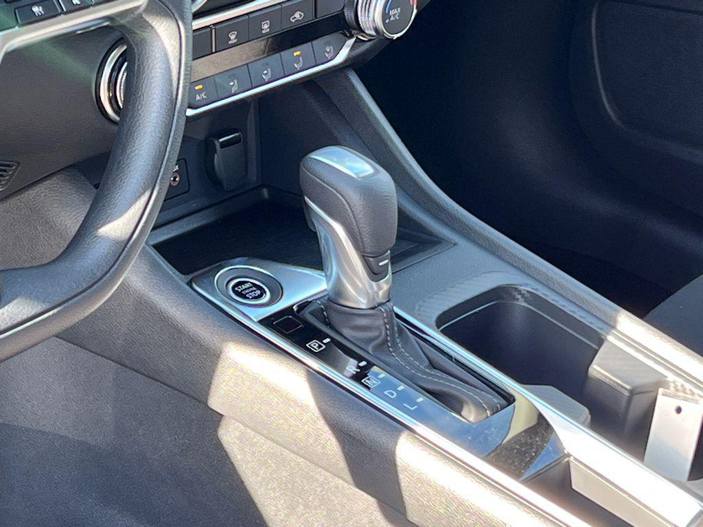 new 2025 Nissan Sentra car, priced at $20,735