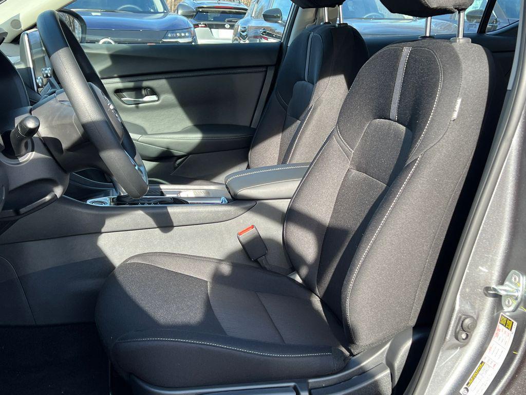 new 2025 Nissan Sentra car, priced at $20,735