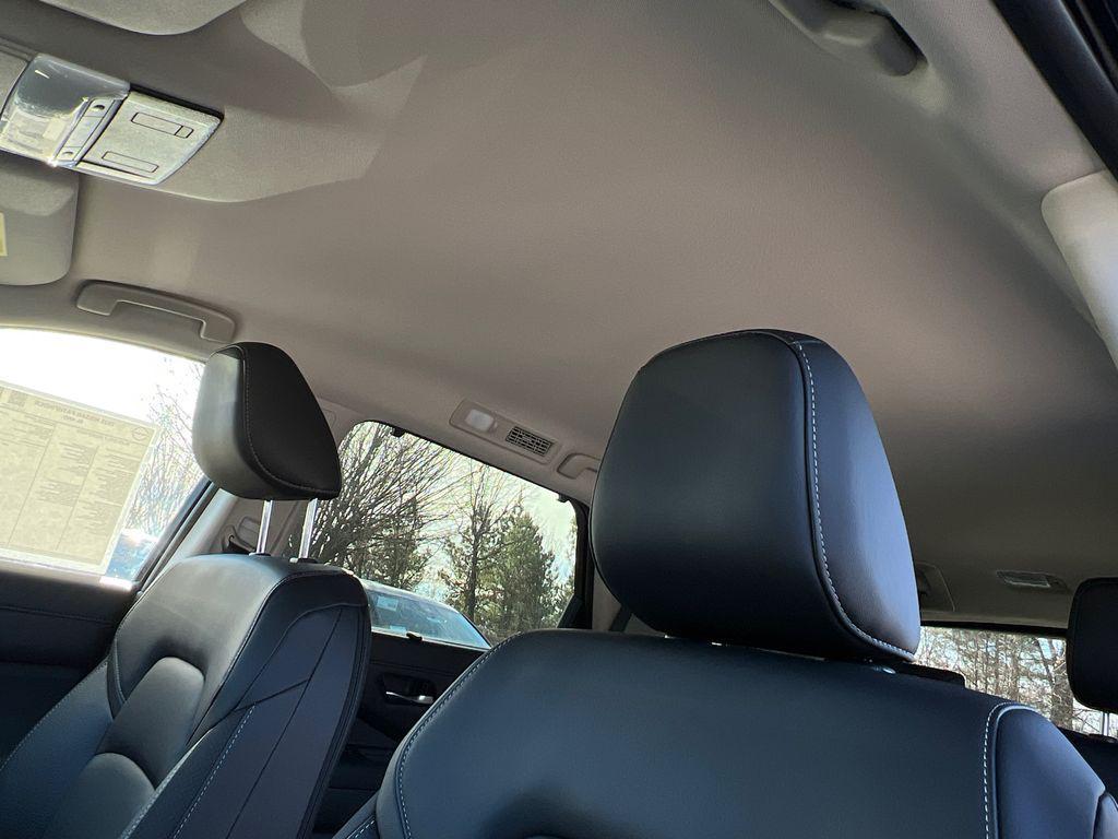 new 2025 Nissan Pathfinder car, priced at $42,495