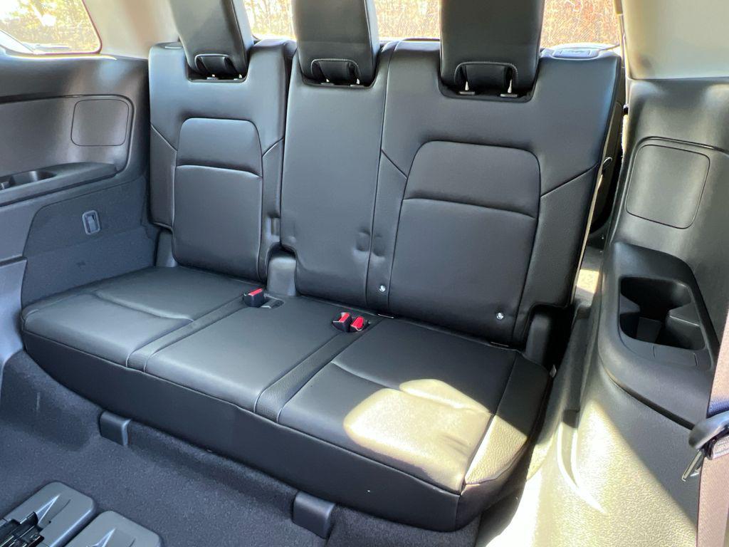 new 2025 Nissan Pathfinder car, priced at $42,495