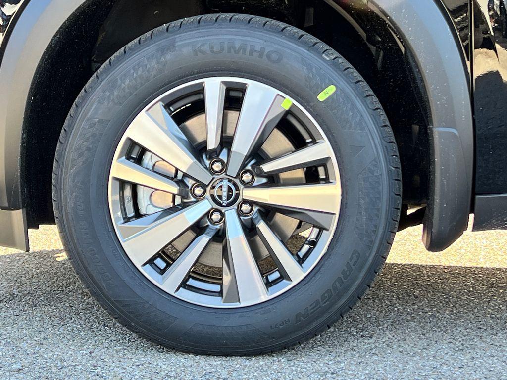 new 2025 Nissan Pathfinder car, priced at $42,495