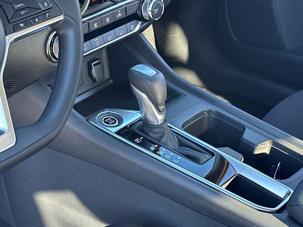 new 2025 Nissan Sentra car, priced at $20,235
