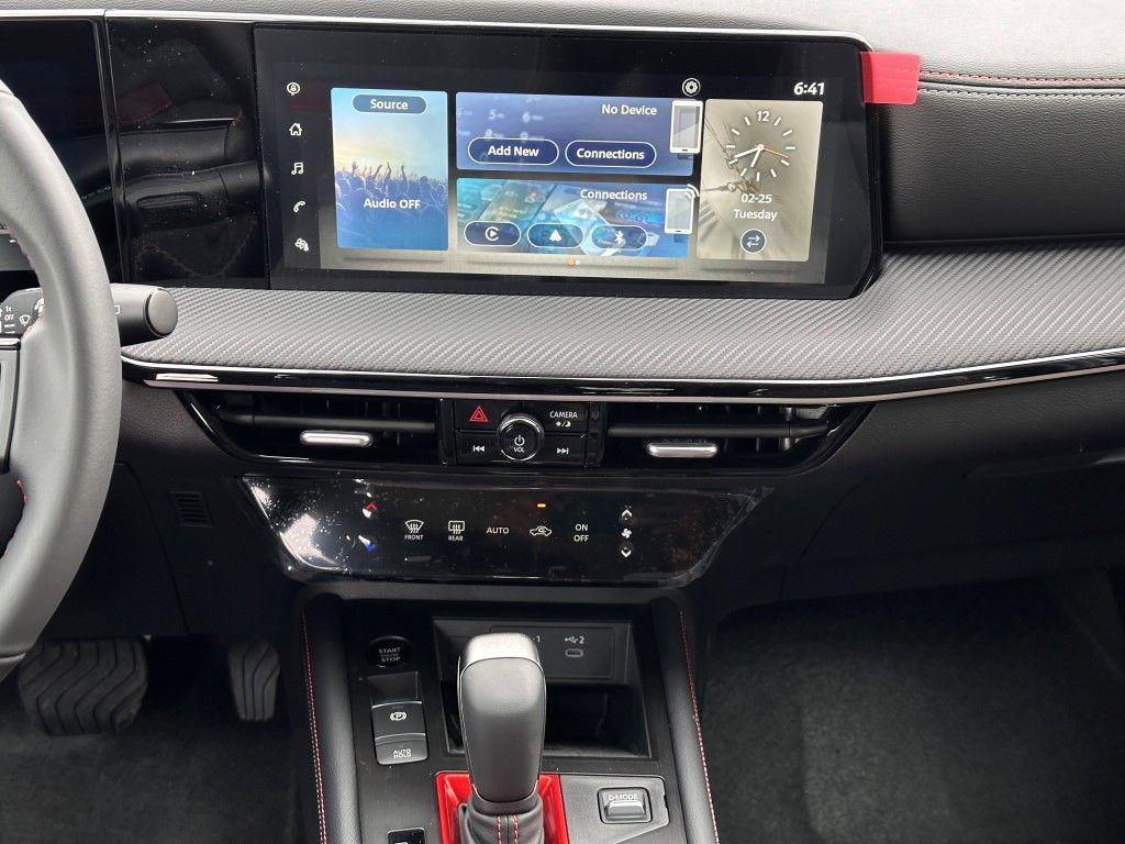 new 2025 Nissan Kicks car, priced at $24,985