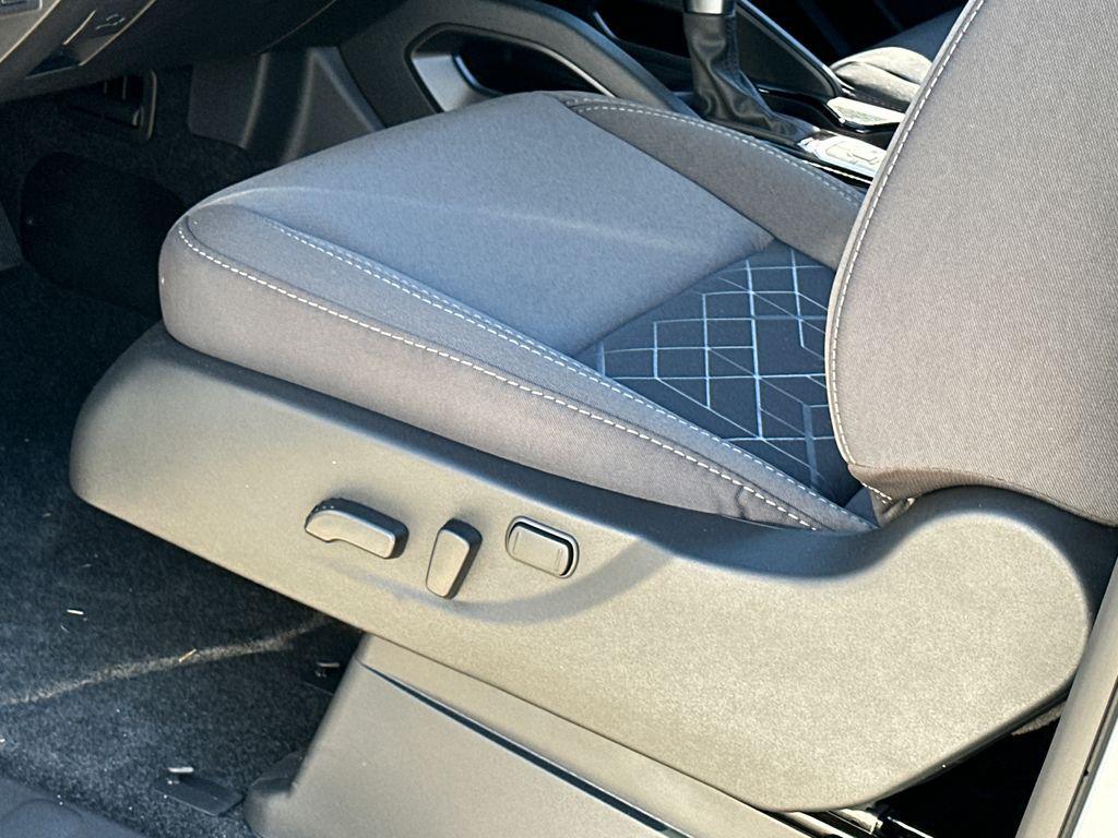 new 2026 Nissan Frontier car, priced at $38,650