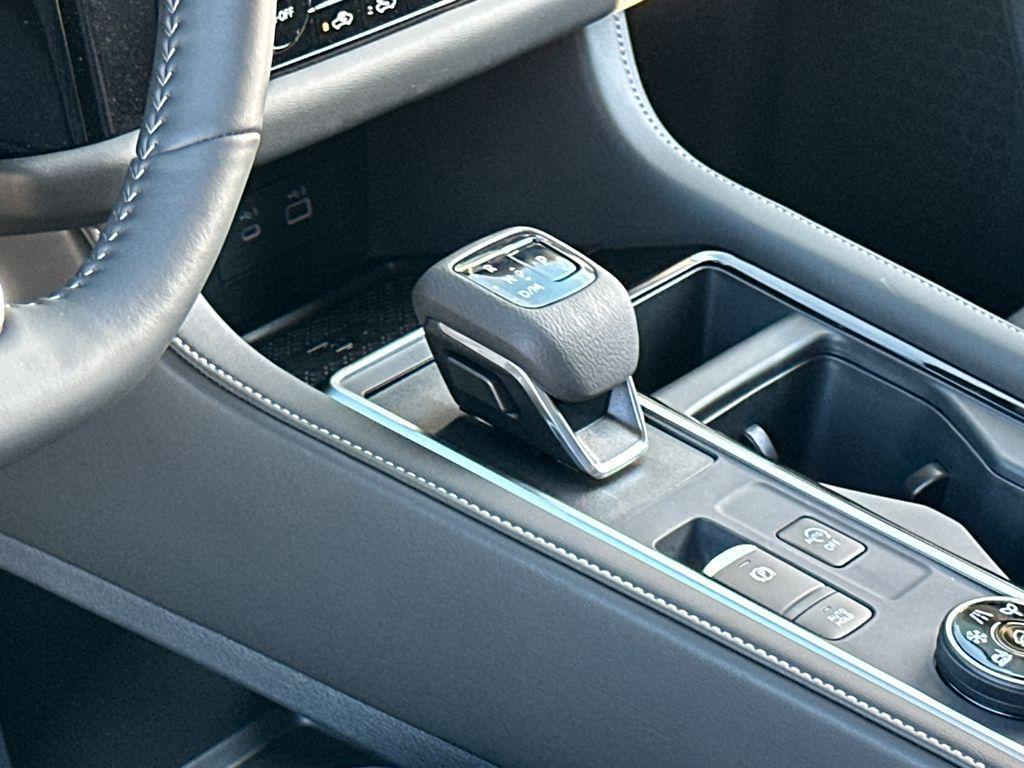 new 2025 Nissan Pathfinder car, priced at $42,985