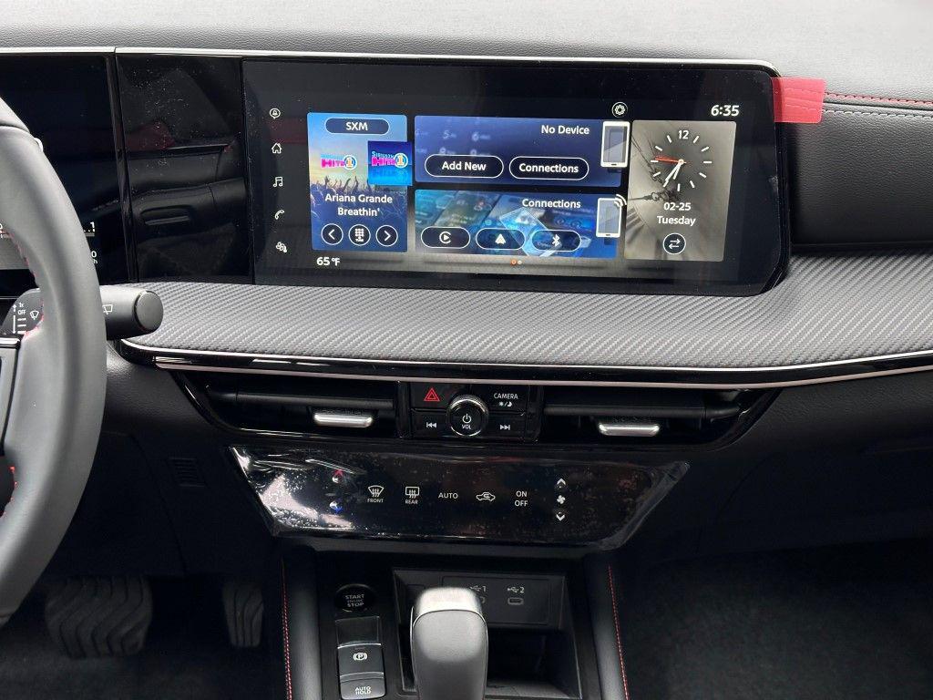 new 2025 Nissan Kicks car, priced at $28,403