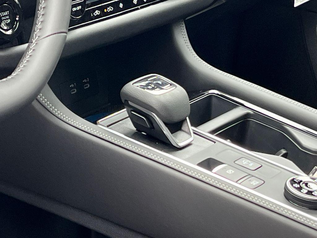 new 2026 Nissan Pathfinder car, priced at $48,247