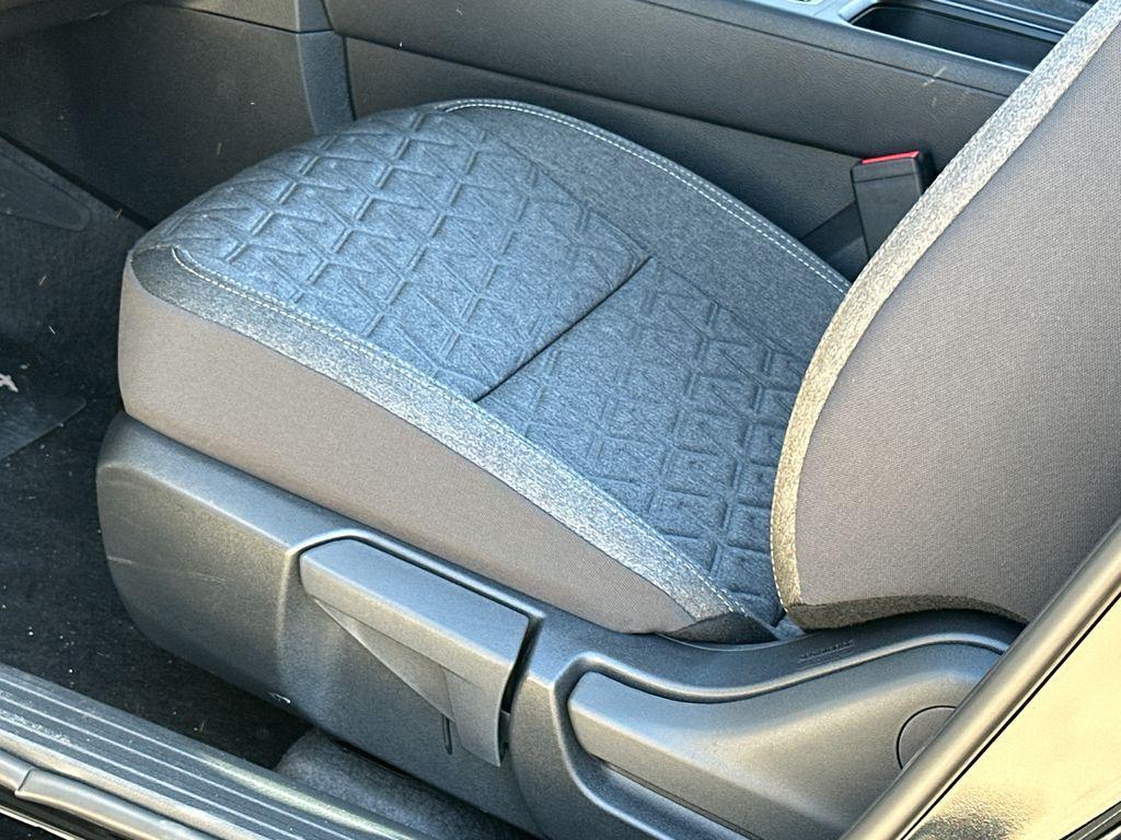 new 2026 Nissan Kicks car, priced at $26,477