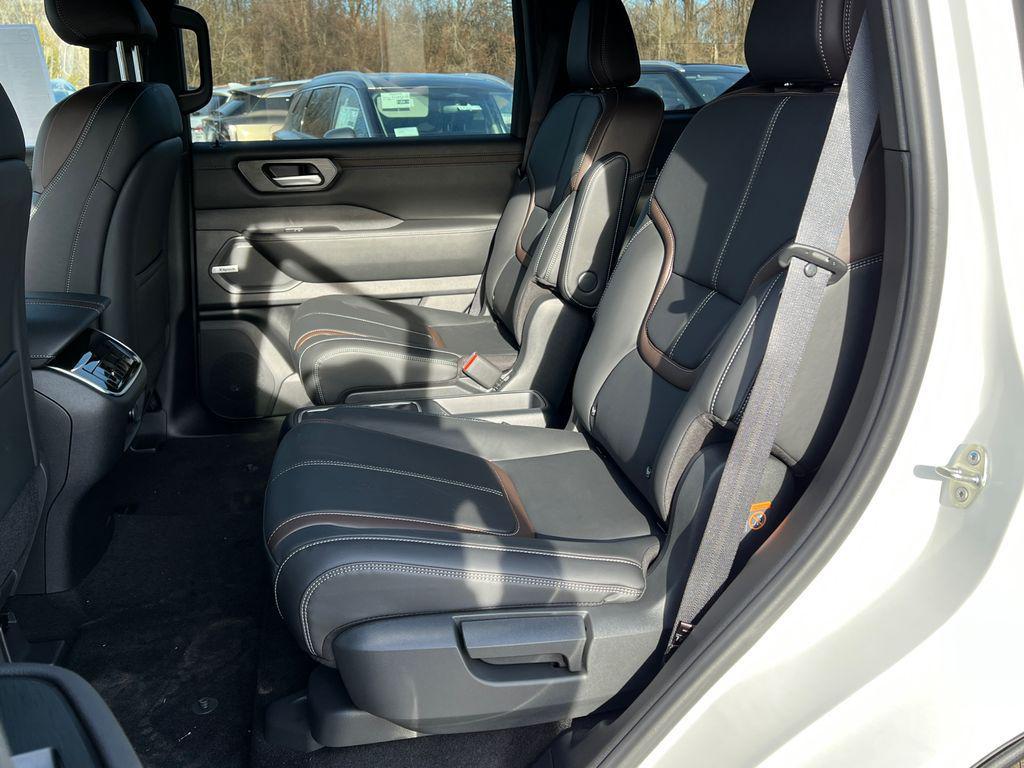 new 2026 Nissan Armada car, priced at $66,419