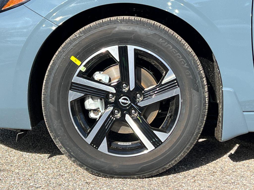 new 2025 Nissan Sentra car, priced at $20,735