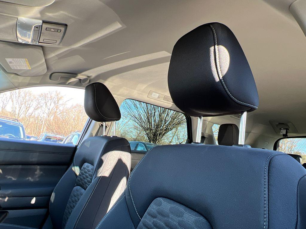 new 2025 Nissan Pathfinder car, priced at $40,985