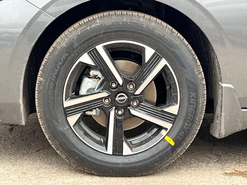 new 2025 Nissan Sentra car, priced at $20,235